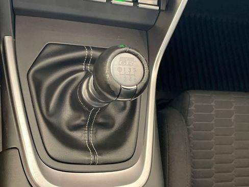 Certified 2024 Toyota GR86 image 19