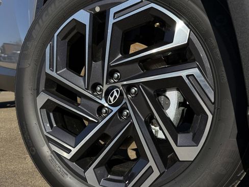 New 2026 Hyundai Tucson Limited image 10