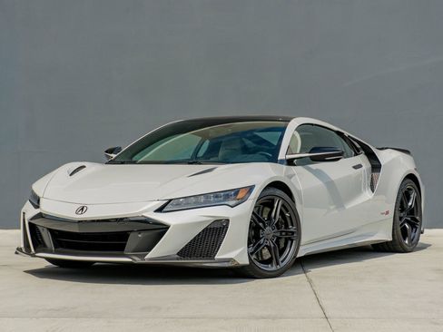Used 2022 Acura NSX Type S AWD/4WD image 3