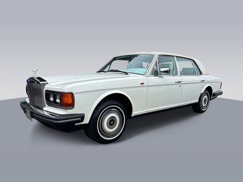 Used 1987 Rolls-Royce Silver Spur image 3