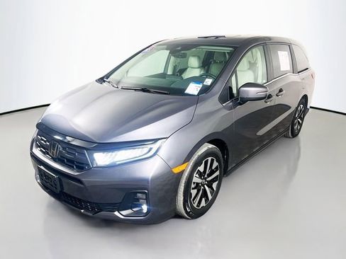 Used 2025 Honda Odyssey EX-L image 4