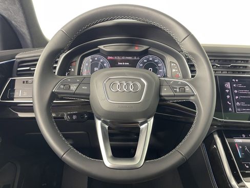 New 2025 Audi Q8 Prestige image 26