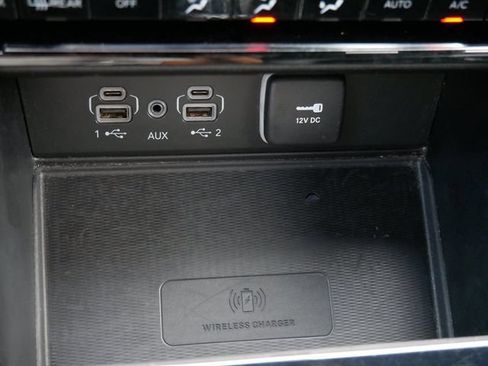 Used 2024 Jeep Grand Cherokee Altitude AWD/4WD image 24
