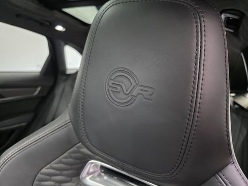 Used 2023 Jaguar F-PACE SVR image 10