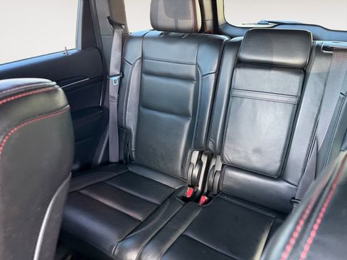 Used 2021 Jeep Grand Cherokee Trailhawk w/ Trailhawk Luxury Group image 13