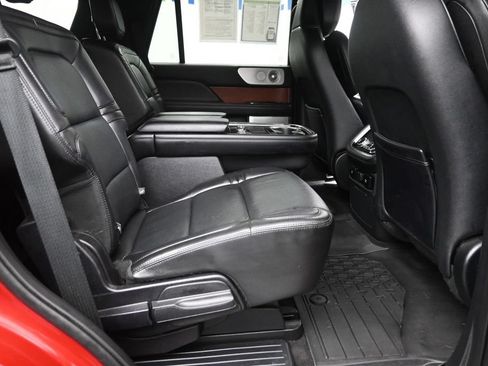 Used 2020 Lincoln Navigator Reserve w/ Luxury Package AWD/4WD image 10