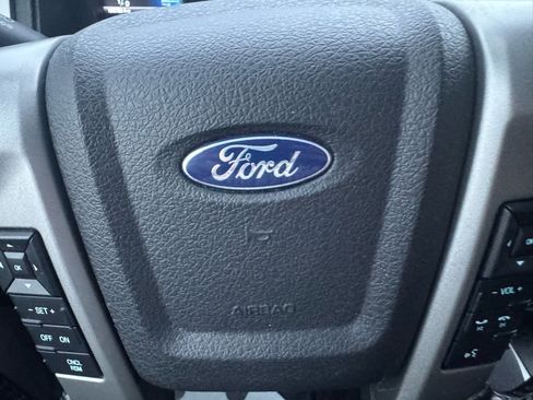 Used 2017 Ford Expedition EL Limited image 20