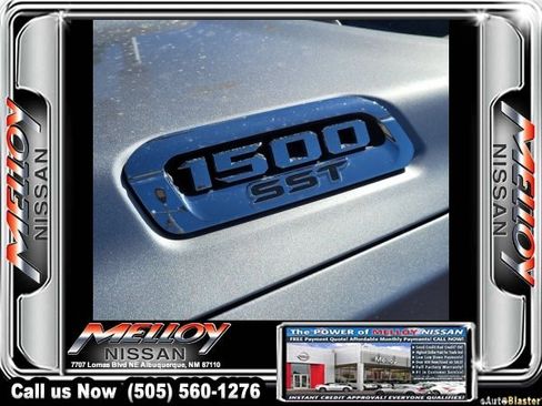 Used 2025 RAM 1500 Laramie AWD/4WD image 12