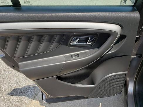 Used 2014 Ford Taurus SEL w/ Equipment Group 201A FWD image 13