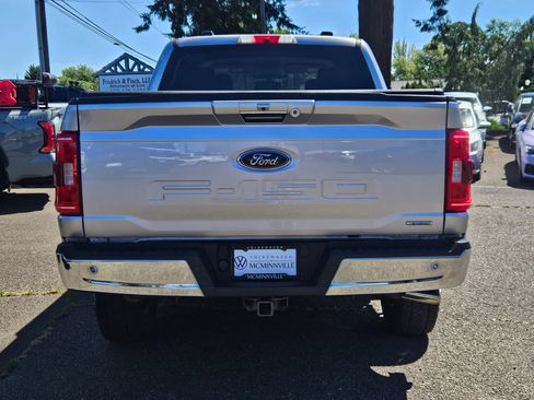 Used 2022 Ford F150 XLT w/ Equipment Group 302A High AWD/4WD image 4