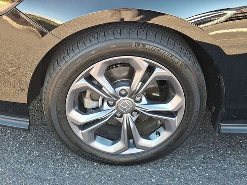 Used 2023 Honda Accord EX image 29