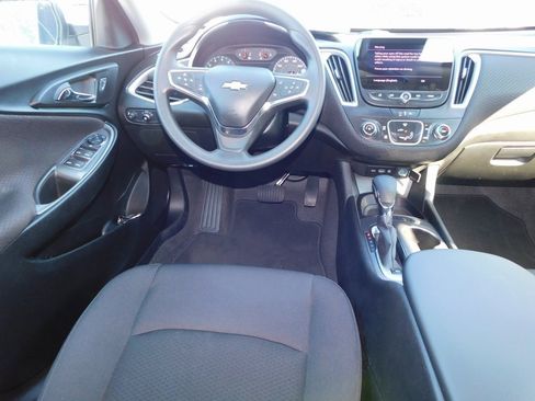 Used 2024 Chevrolet Malibu LS w/ Driver Confidence Package image 16