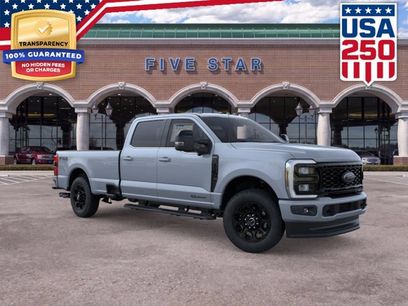 New 2026 Ford F350 Lariat w/ Black Appearance Package