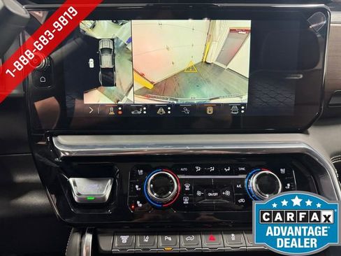 Used 2025 GMC Sierra 3500 Denali Ultimate image 15