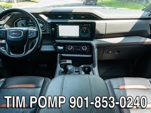 Used 2024 GMC Sierra 1500 AT4 w/ Technology Package AWD/4WD image 19