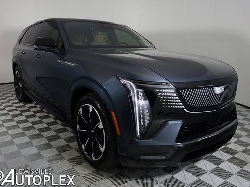 Used 2025 Cadillac Escalade IQ Sport 2 image 3