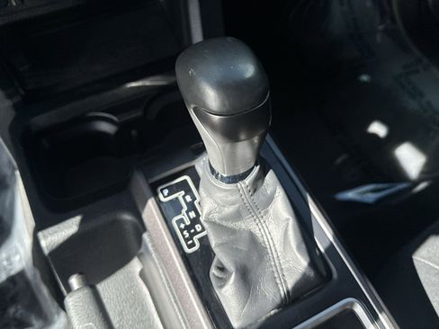 Used 2020 Toyota Tacoma SR5 image 23