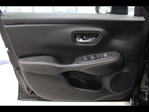 Certified 2023 Honda HR-V Sport image 15