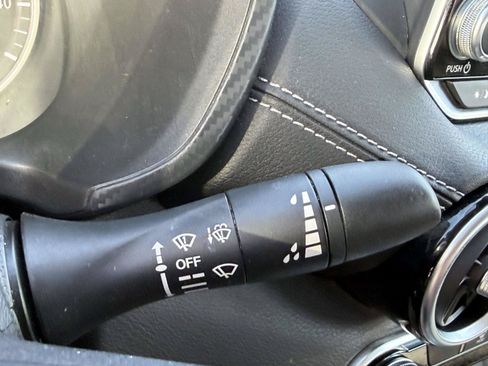 Used 2023 Nissan Sentra SV FWD image 21