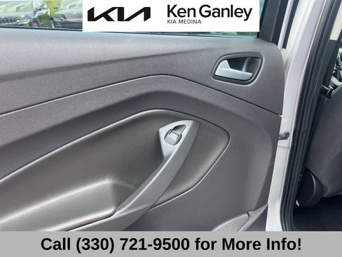 Used 2016 Ford Escape SE FWD image 46