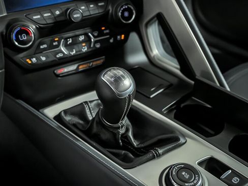 Used 2016 Chevrolet Corvette Z06 w/ 2LZ Preferred Equipment Group RWD image 34