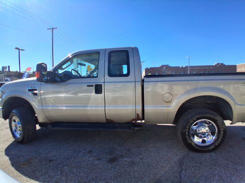 Used 2008 Ford F250 XLT image 10