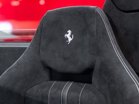 Certified 2019 Ferrari 488 Pista Spider RWD image 6