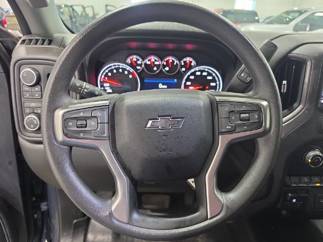 Used 2022 Chevrolet Silverado 1500 Custom Trail Boss w/ Safety Confidence Package AWD/4WD image 13