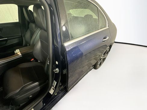 Used 2022 Mercedes-Benz C 300 Sedan image 12