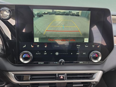 Used 2024 Lexus RX 350 Premium w/ Accessory Package (Z1) FWD image 17