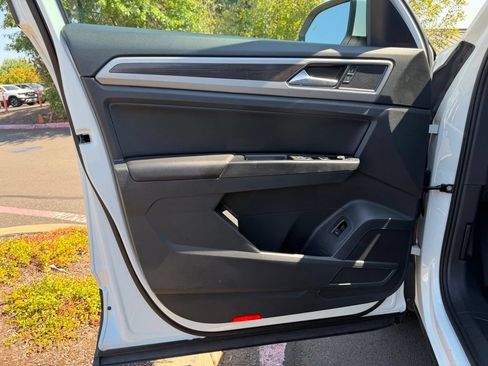 Used 2019 Volkswagen Atlas SE AWD/4WD image 11