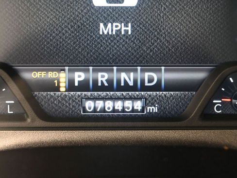 Used 2020 RAM 1500 Limited image 37