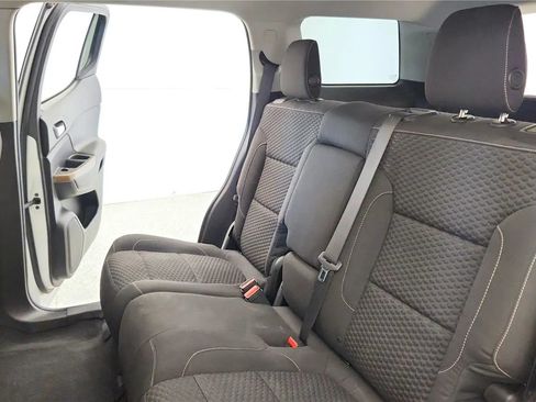 Used 2017 GMC Acadia SLE FWD image 30