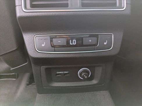 Used 2019 Audi Q5 2.0T Premium Plus w/ Premium Plus Package AWD/4WD image 19