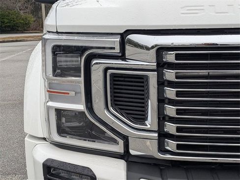 Used 2022 Ford F450 Limited w/ FX4 Off-Road Package image 9