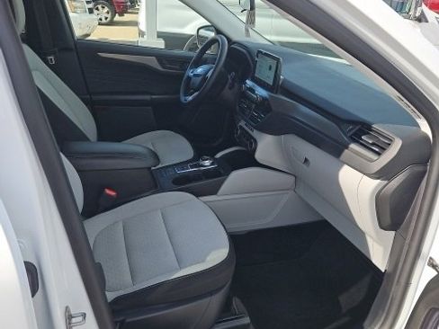Certified 2024 Ford Escape Active image 11
