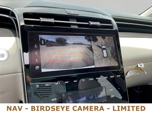 Used 2023 Hyundai Tucson Limited AWD/4WD image 14