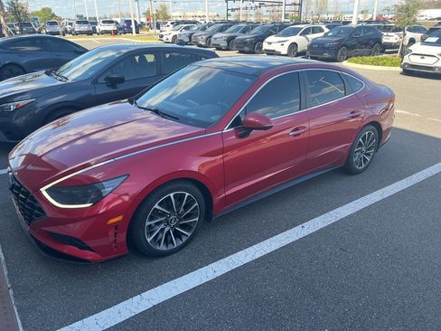 Used 2021 Hyundai Sonata Limited image 1