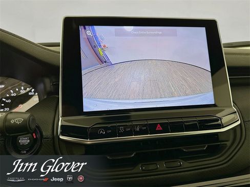 New 2026 Jeep Compass Latitude image 32