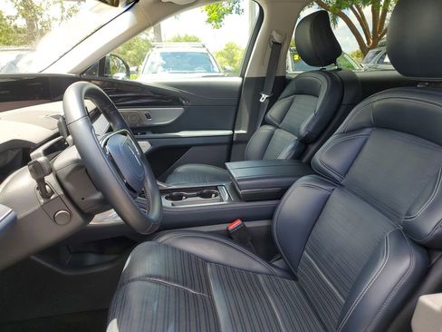 Used 2024 Lincoln Nautilus Reserve w/ Equipment Group 203A AWD/4WD image 19