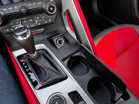 Used 2019 Chevrolet Corvette Z06 RWD image 25