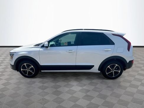 New 2026 Kia Niro LX FWD image 4