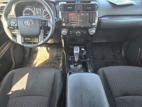 Used 2023 Toyota 4Runner TRD Off-Road AWD/4WD image 11