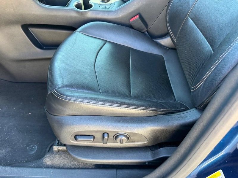 Used 2020 GMC Terrain SLT AWD/4WD image 17