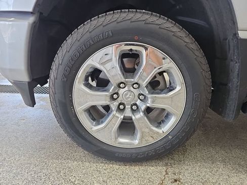 Used 2020 RAM 1500 Big Horn AWD/4WD image 23