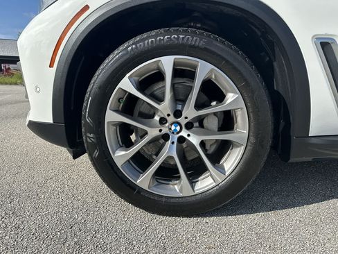 Used 2019 BMW X5 xDrive40i w/ Premium Package 2 AWD/4WD image 13