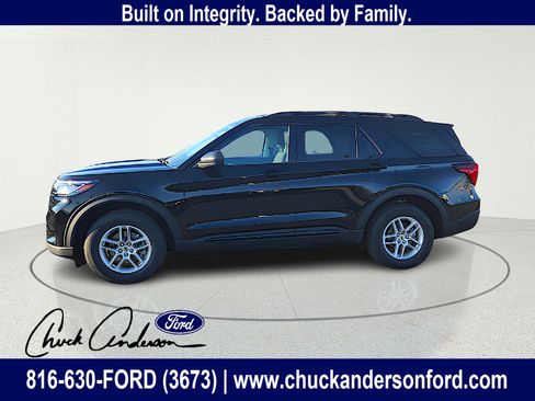 New 2026 Ford Explorer Active AWD/4WD image 4