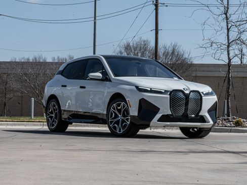 Certified 2024 BMW iX xDrive50 w/ Sport Package image 2