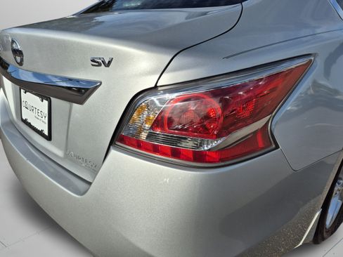 Used 2015 Nissan Altima 2.5 SV w/ Convenience Package FWD image 36