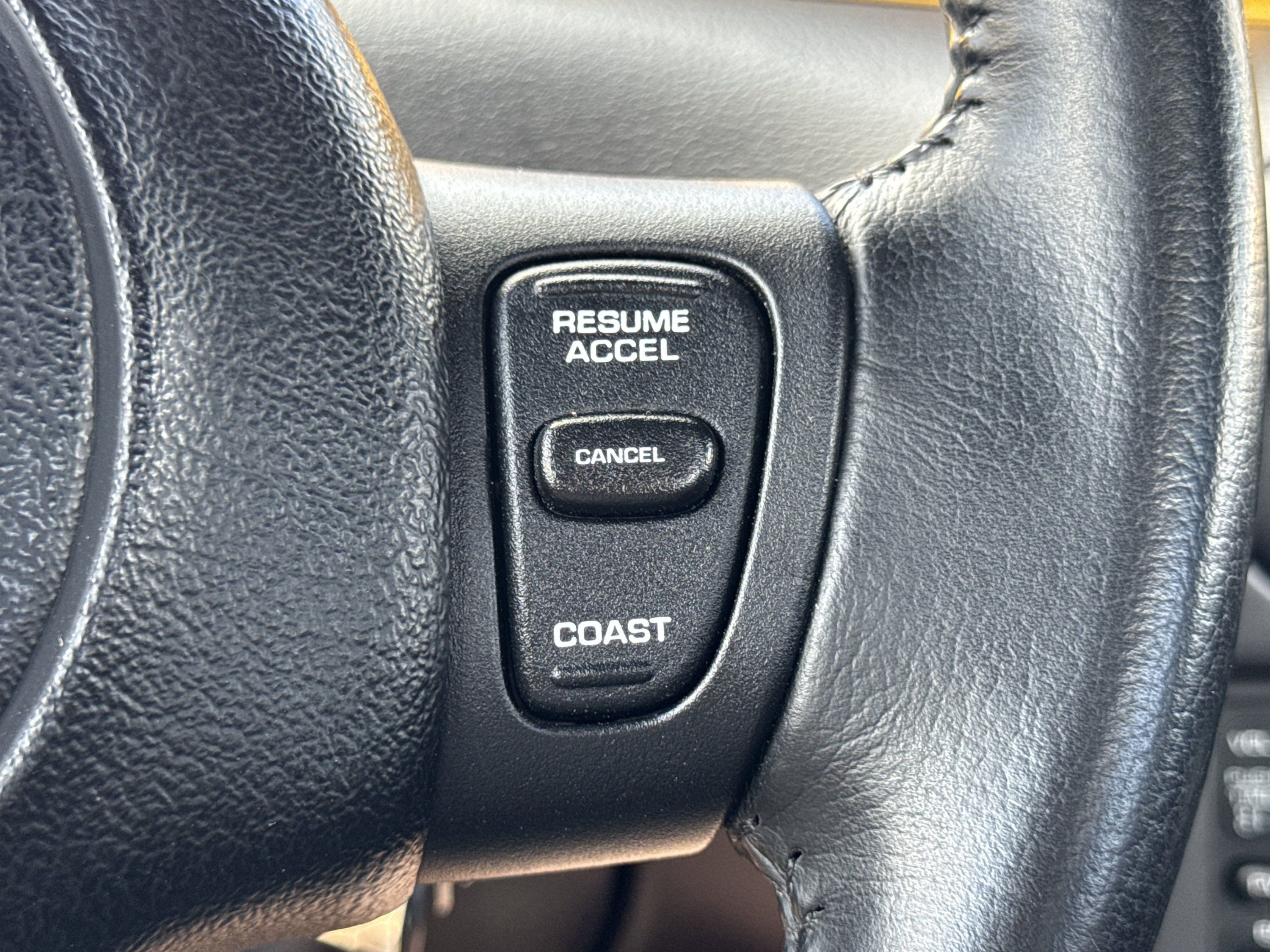 Used 2002 Chrysler Prowler RWD image 58